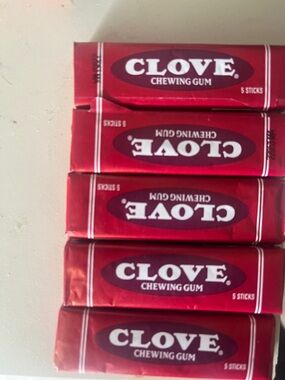 Vintage Clove Chewing Gum - Red Pack (5 Sticks)